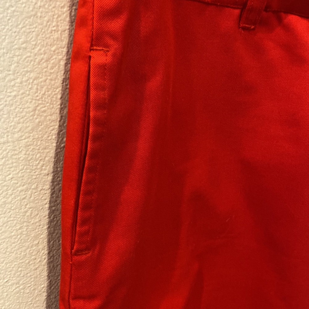 Red 2000 era Volcom skirt - Picture 5 of 5